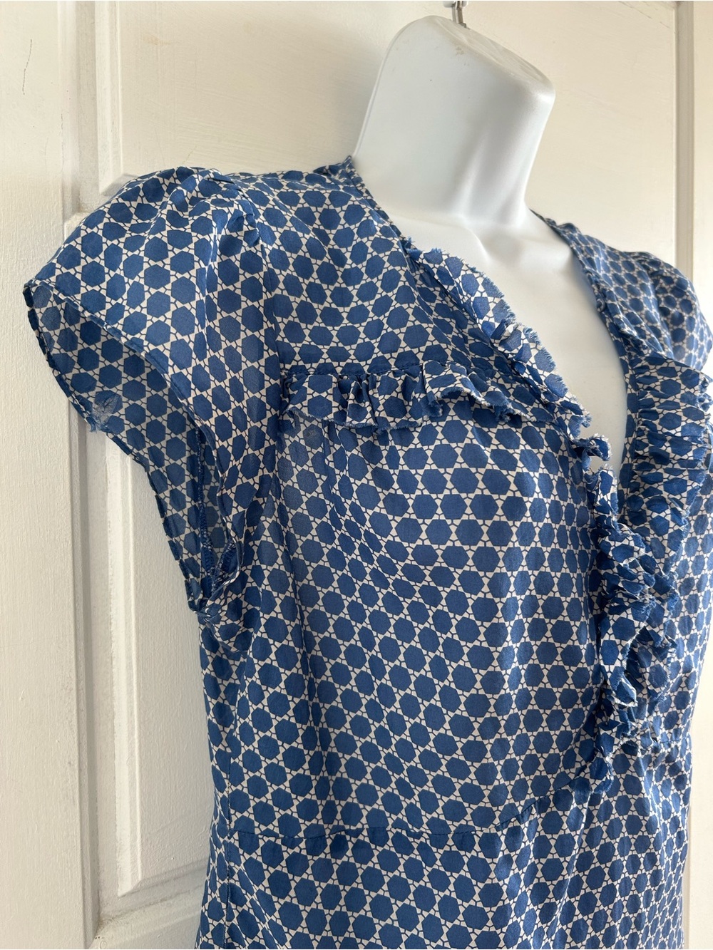GAP Cotton Silk Blue Geometric Ruffle Blouse Top Size M